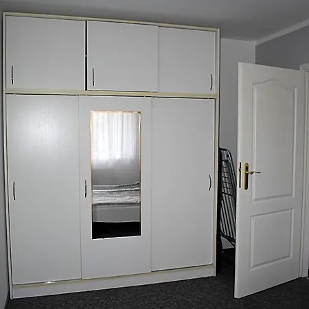 Osrodek Wypoczynkowy Ania リゾート ジビジノ