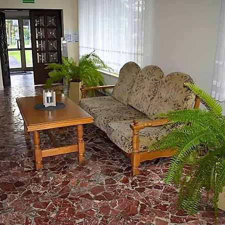 Osrodek Wypoczynkowy Ania Курортный комплекс Дзвижино
